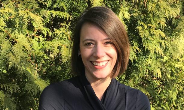 Public Health Educator Lindsey Leininger ’99 Helps Combat Coronavirus Misinformation